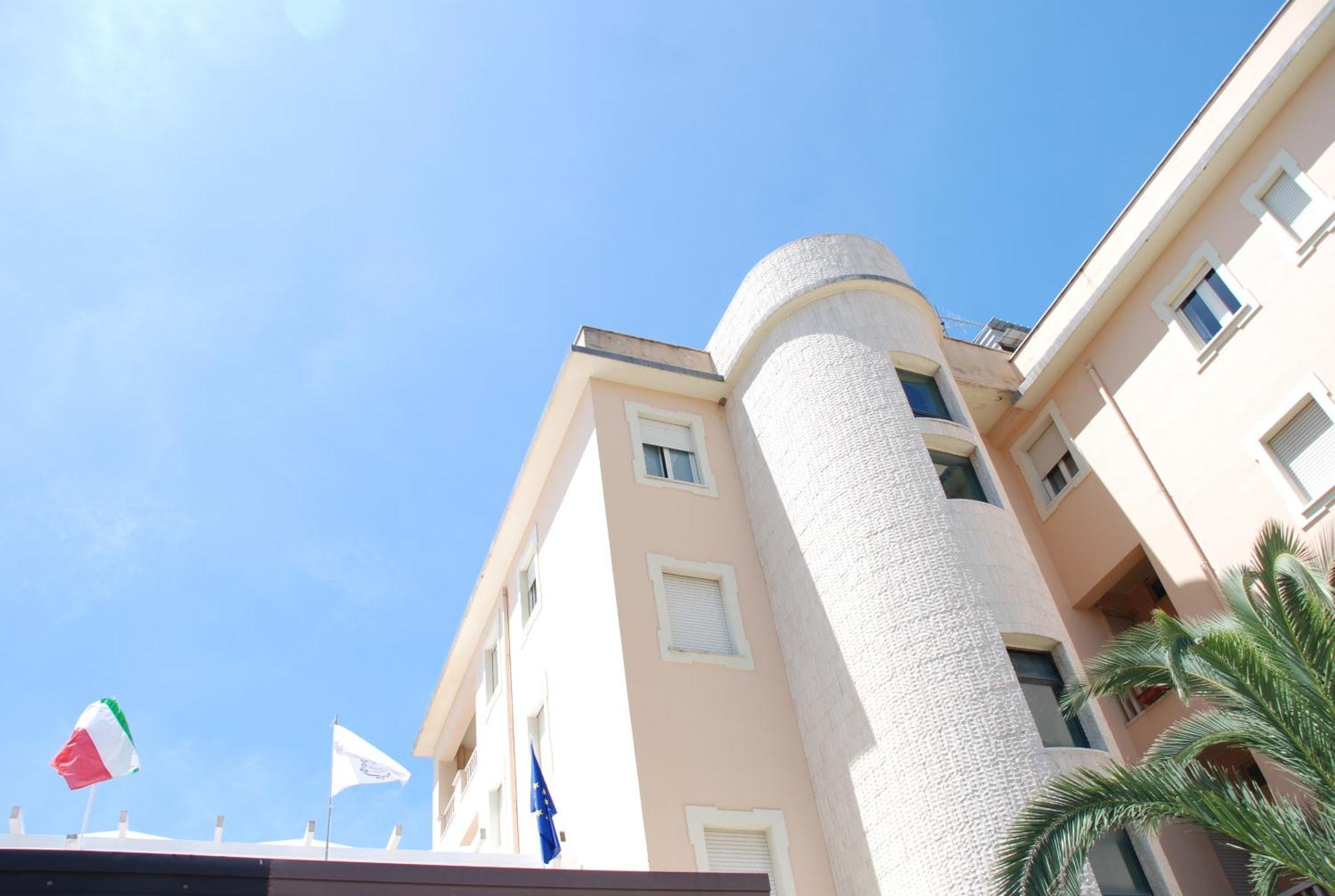 Hotel Villa Eleonora Scauri  Eksteriør billede