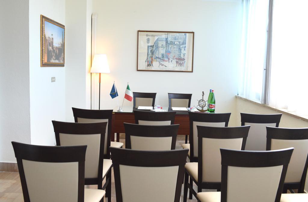 Hotel Villa Eleonora Scauri  Eksteriør billede