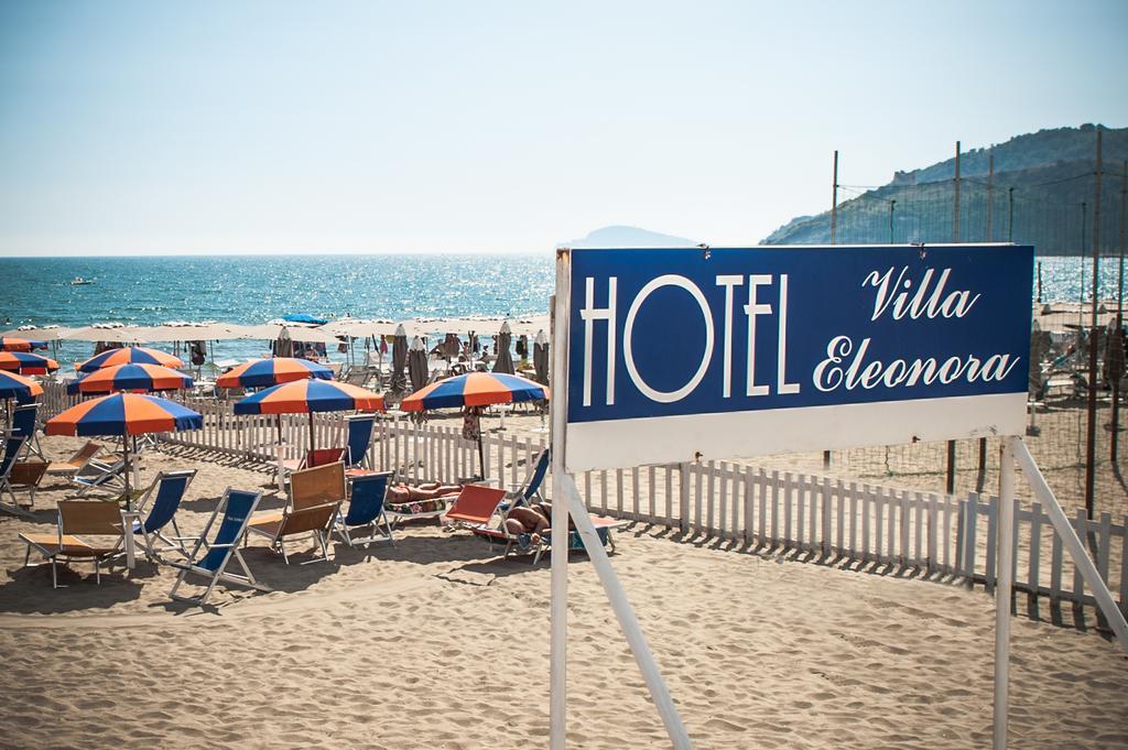 Hotel Villa Eleonora Scauri  Eksteriør billede
