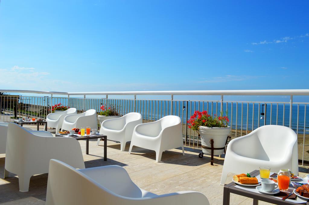 Hotel Villa Eleonora Scauri  Eksteriør billede