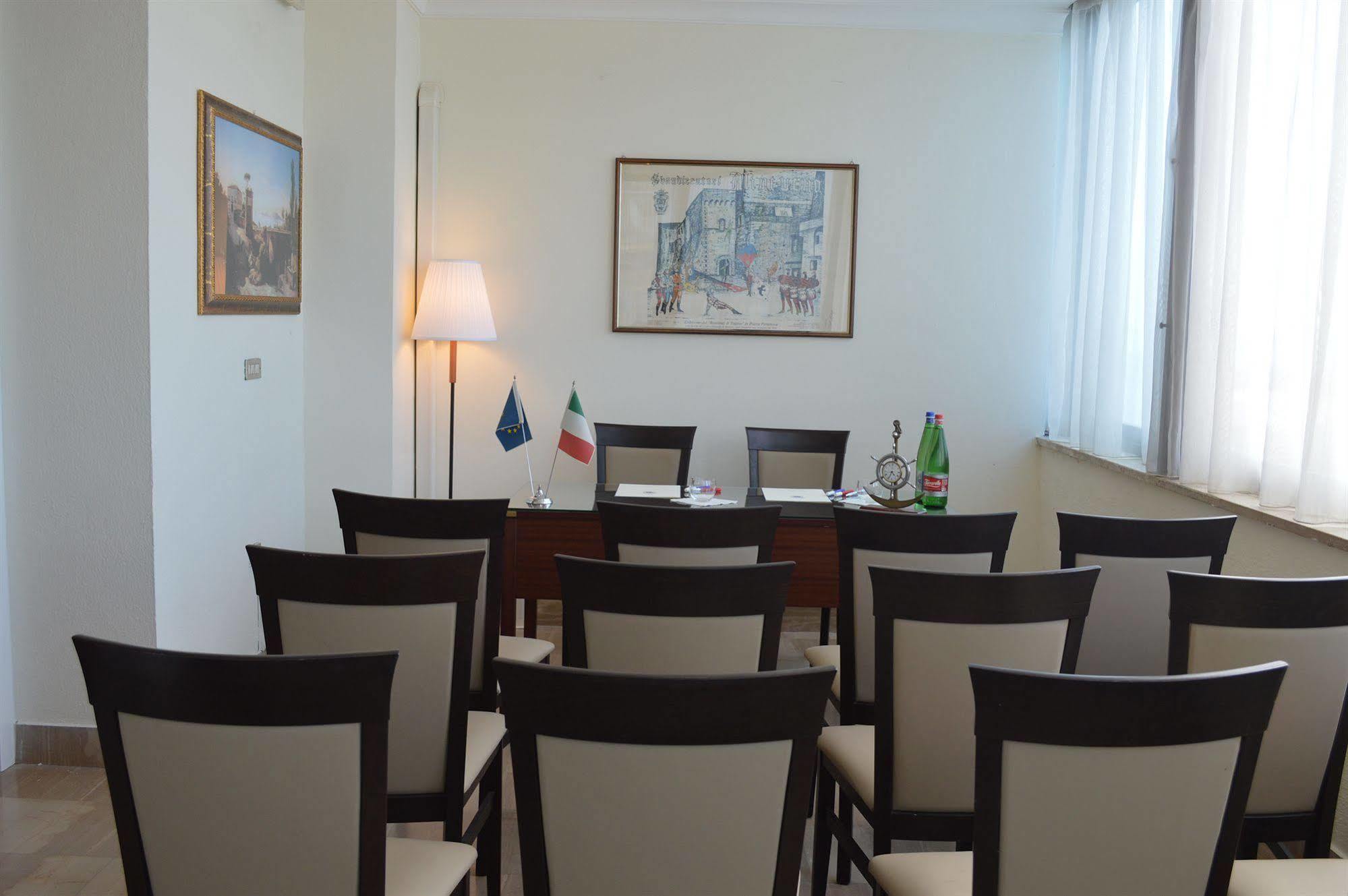 Hotel Villa Eleonora Scauri  Eksteriør billede